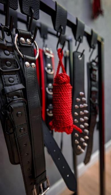 Bdsm Apartman V Bratislave -Adults Only Bratislava Dış mekan fotoğraf